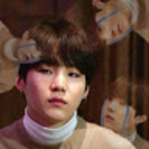 Meet your Posher, Carolyn